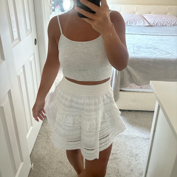 Aerie white lace skirt - Picture 2 of 3